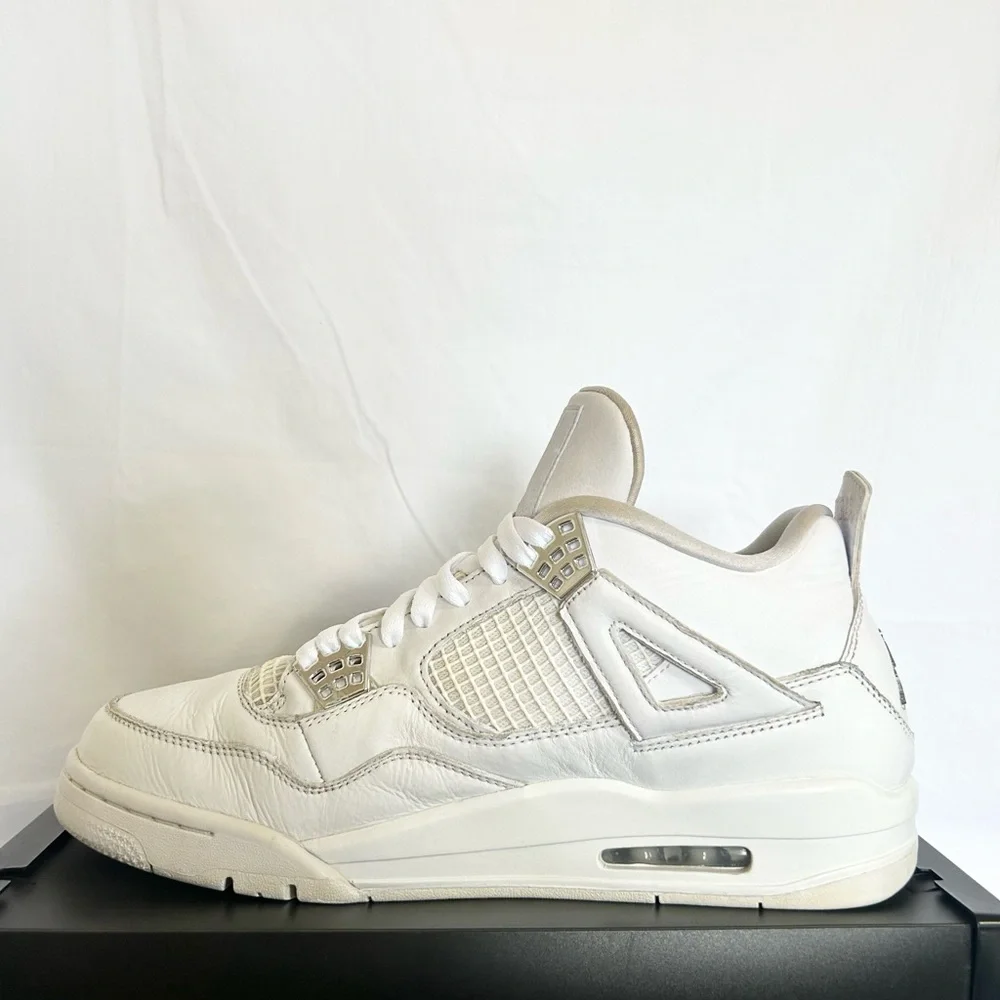 AUTHENTIC Jordan 4 Retro Pure Money size 11.5 308497-100 PRE-OWNED